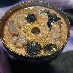 Crystal Candle with Black and Gold Accents 3 Crystals 2 Charms